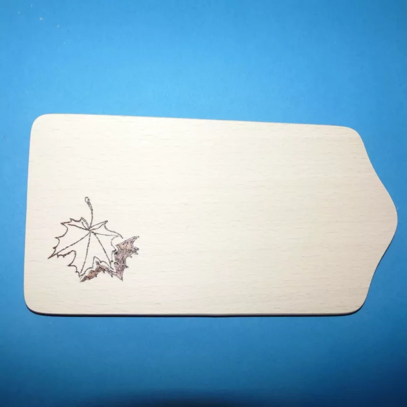 Holzbrettchen Ahornblatt