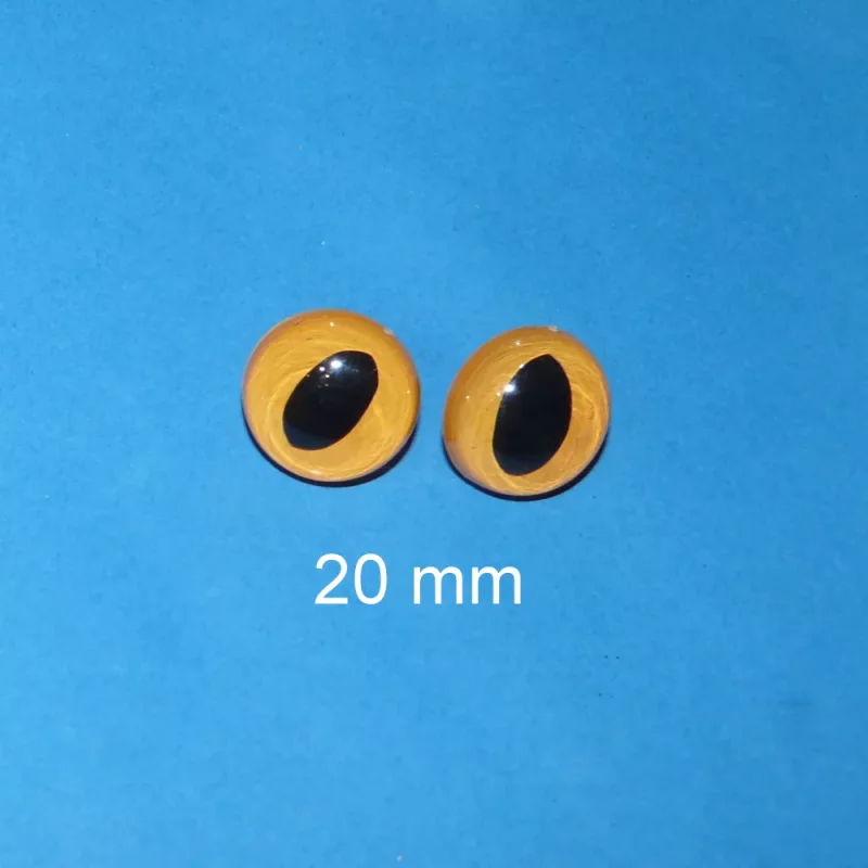 Katzenaugen gelb mit ovaler Pupille